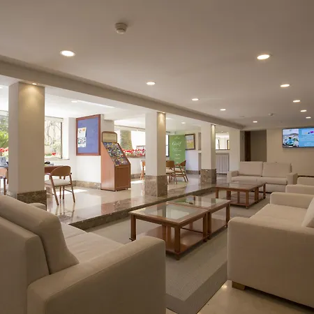 贝拉海滩spa酒店 4*