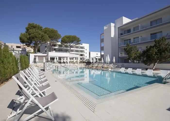 Bella Playa & Hotel 4*