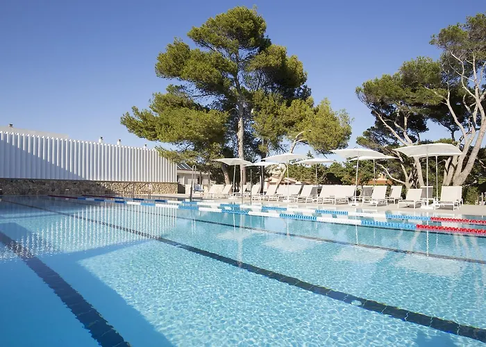 Bella Playa & Hotel 4*