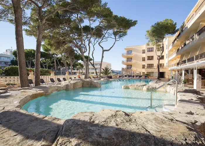 Готель Bella Playa & 4*